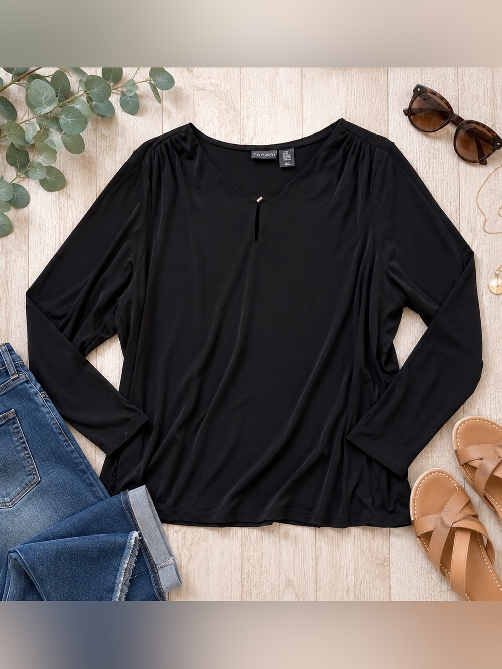 Tahari Black Long Sleeve V-Neck Blouse Women’s 2X Notch Neck Stretch Career